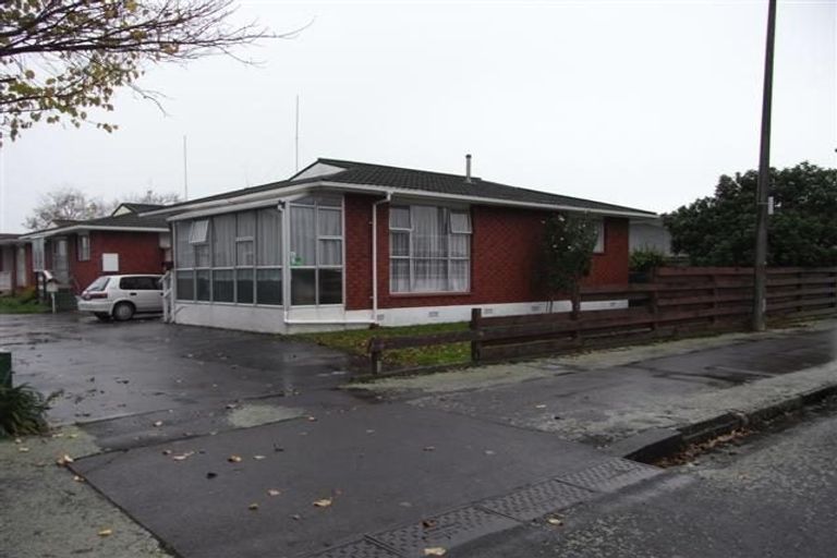 Photo of property in 75a Albert Street, Palmerston North, 4414
