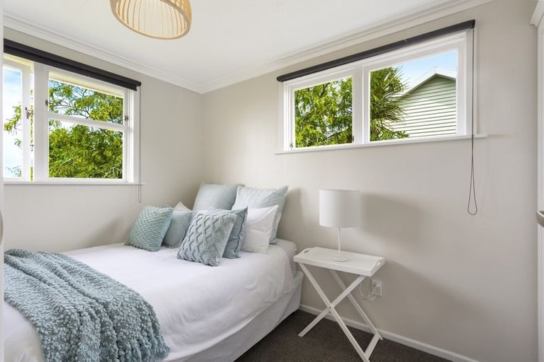 Photo of property in 25 Hanlon Street, Halfway Bush, Dunedin, 9010