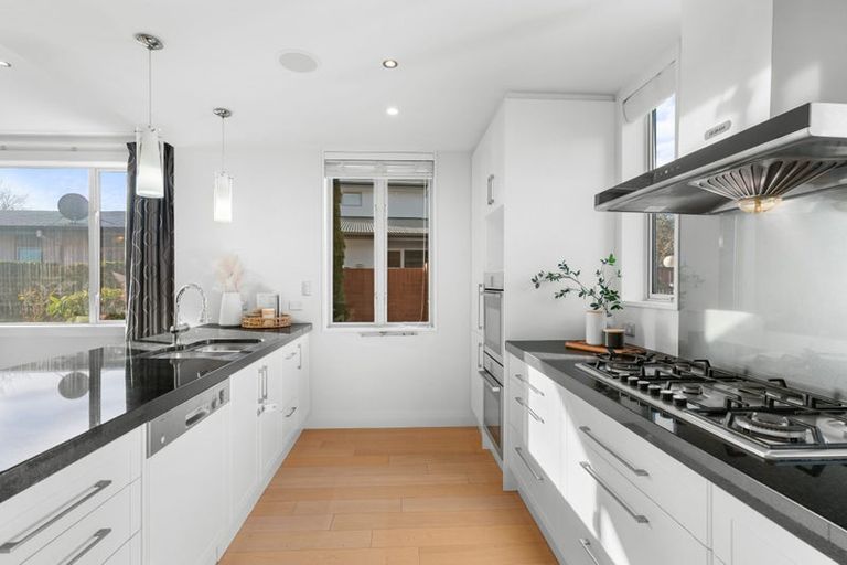 Photo of property in 311a Withells Road, Avonhead, Christchurch, 8042