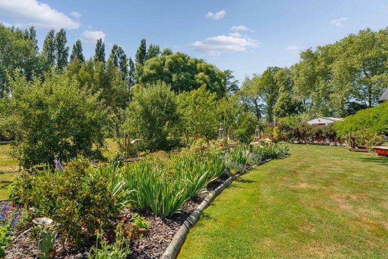 Photo of property in 133a Papawai Road, Greytown, 5794