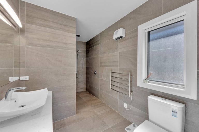 Photo of property in 10 Glaisdale Crescent, Flagstaff, Hamilton, 3210