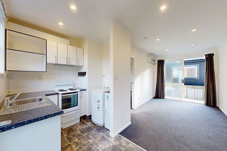 Photo of property in 287c Happy Valley Road, Owhiro Bay, Wellington, 6023