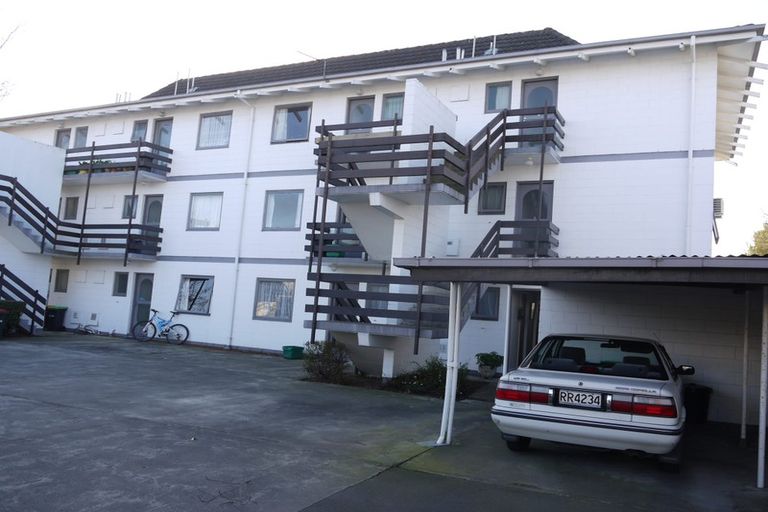 Photo of property in 31 Holly Road, St Albans, Christchurch, 8014