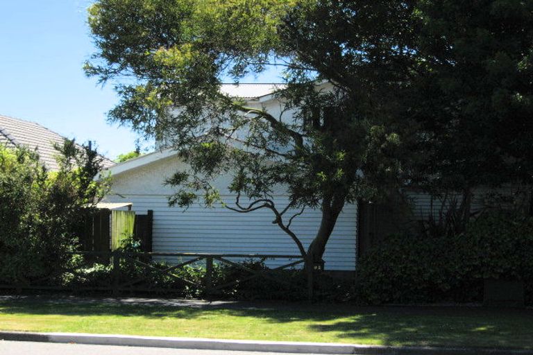 Photo of property in 82 Merrin Street, Avonhead, Christchurch, 8042