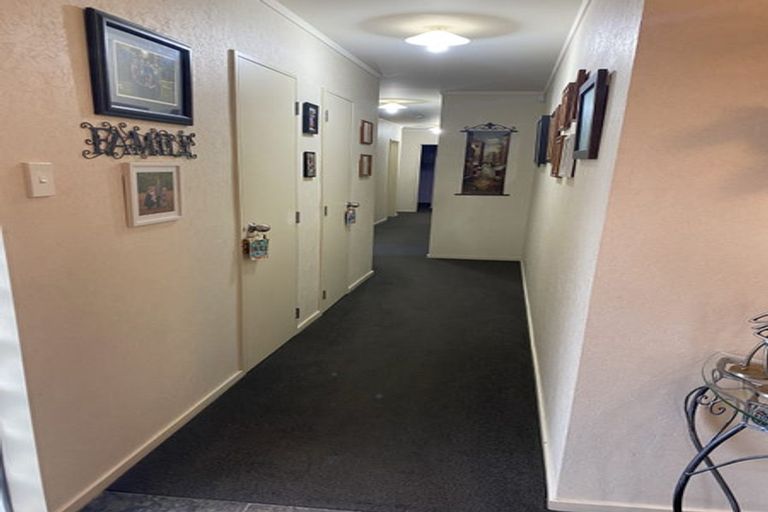 Photo of property in 81 Parnell Heights, Kelvin Grove, Palmerston North, 4414