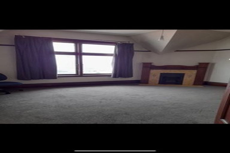 Photo of property in 6 Constitution Street, Dunedin Central, Dunedin, 9016