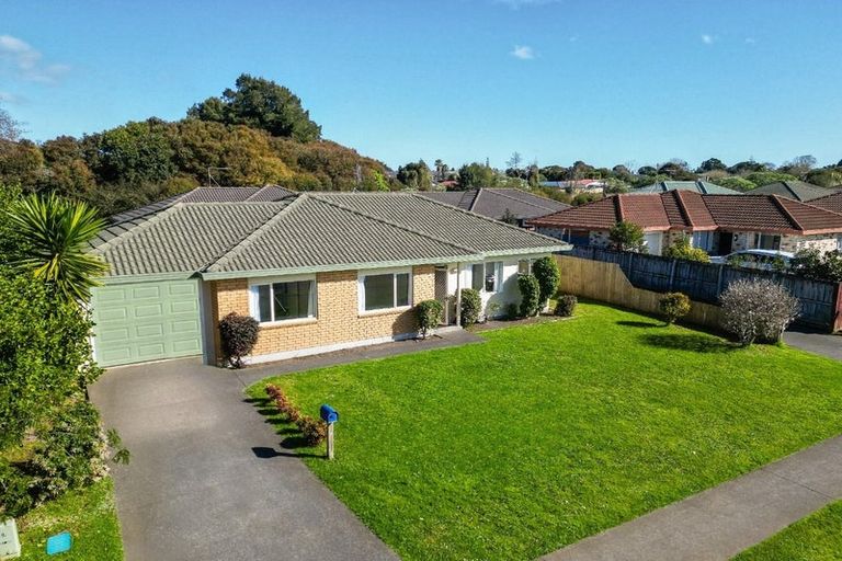 Photo of property in 4 Margarita Rise, Pukekohe, 2120