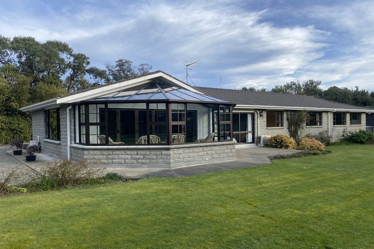 Photo of property in 96 Ruru Avenue, Otatara, Invercargill, 9879