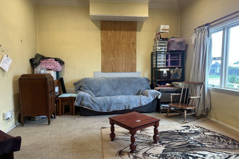 Photo of property in 129 Hall Street, Hokitika, 7810