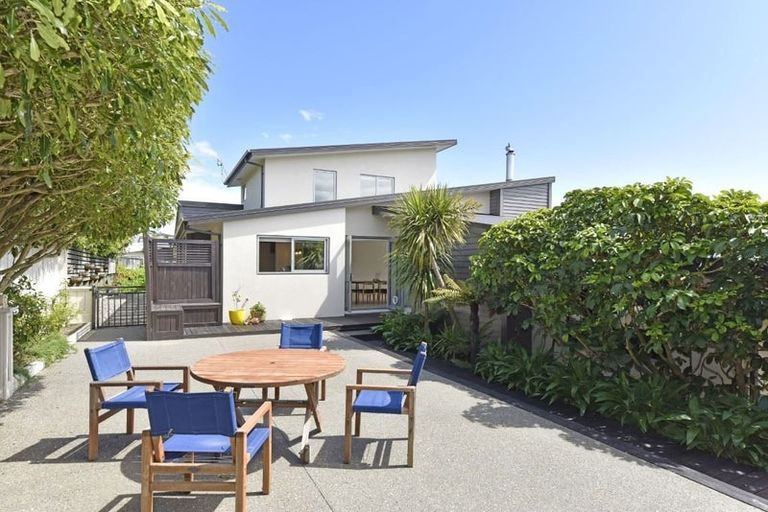 Photo of property in 11 Stonewall Place, Huntsbury, Christchurch, 8022