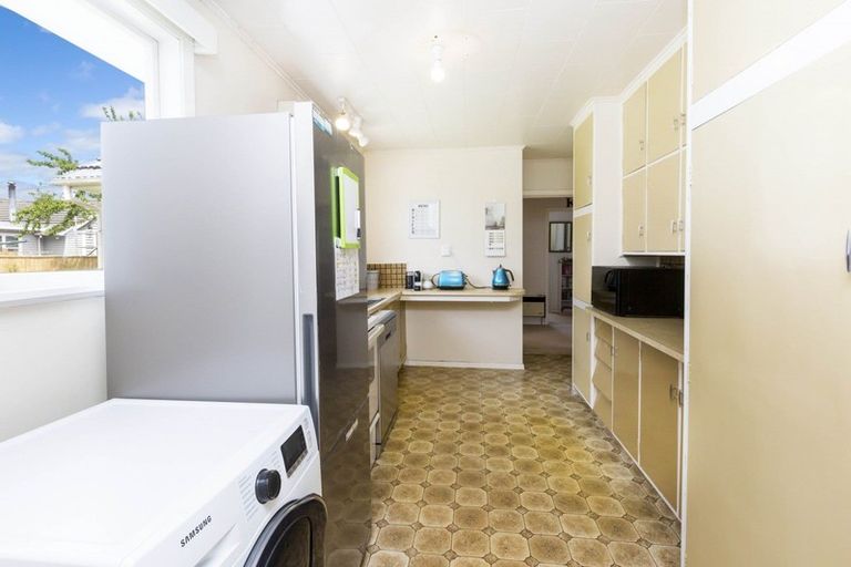 Photo of property in 49 Tennyson Street, Trentham, Upper Hutt, 5018