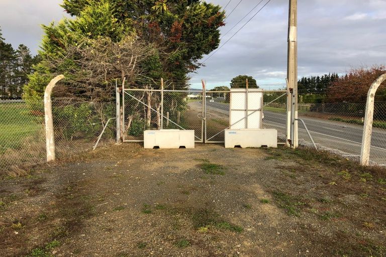 Photo of property in 564-568 Great South Road, Runciman, Drury, 2578