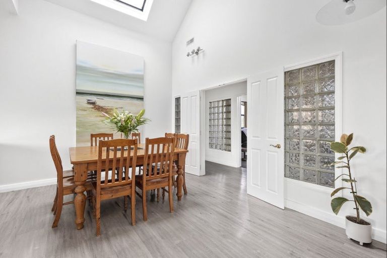 Photo of property in 21 Pencarrow Road, Tamahere, Hamilton, 3283