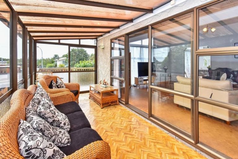 Photo of property in 25 Friesian Drive, Mangere, Auckland, 2022