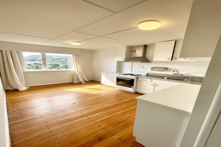 Photo of property in 31u3 Tarawera Road, Johnsonville, Wellington, 6037