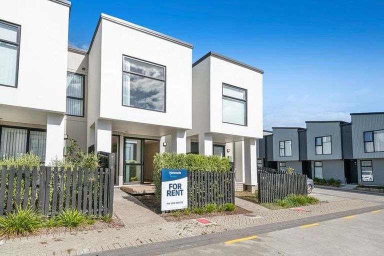 Photo of property in 5 Hinonga Loop, Silverdale, 0932