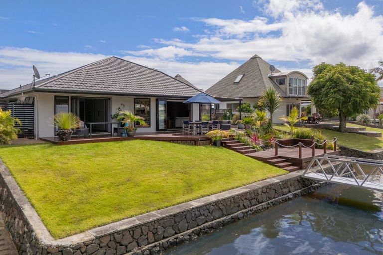 Photo of property in 124 Motu Grande, Pauanui, Hikuai, 3579
