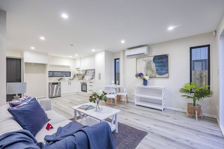 Photo of property in 4/6 Vine Street, Mangere East, Auckland, 2024