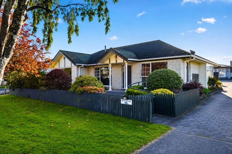 Photo of property in 16a Tui Street, Taupo, 3330