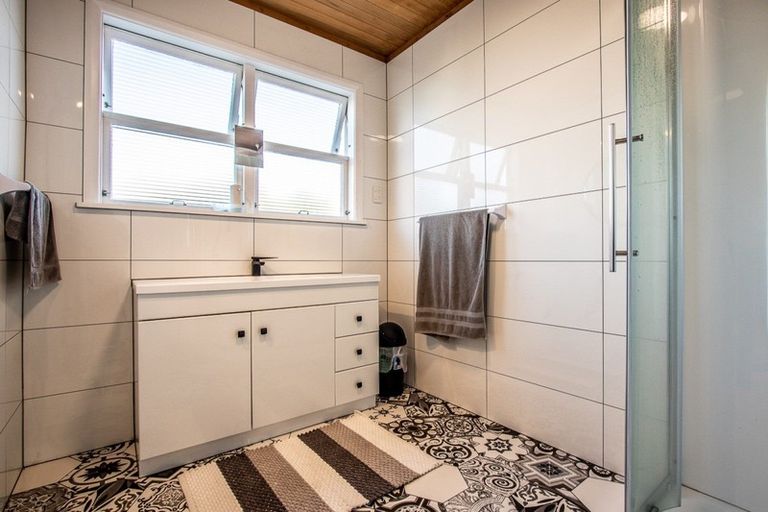 Photo of property in 29a Golf Road, Paraparaumu Beach, Paraparaumu, 5032