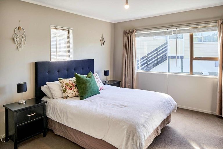 Photo of property in 22 Thimble Lane, Whitby, Porirua, 5024