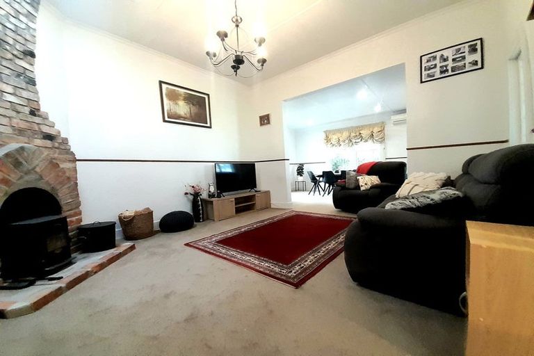 Photo of property in 233 Makino Road, Feilding, 4702
