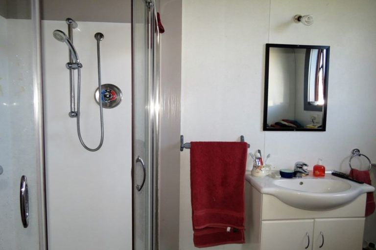 Photo of property in 132 Derby Street, Westport, 7825