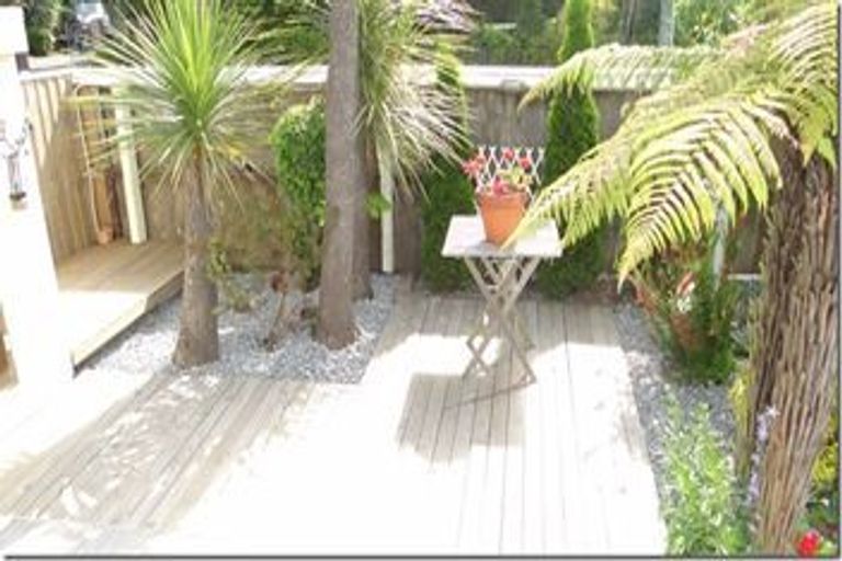 Photo of property in 18 Edward Avenue, Edgeware, Christchurch, 8013