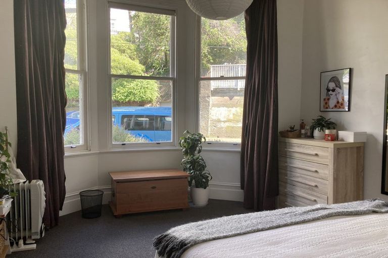 Photo of property in 15 Myrtle Crescent, Mount Cook, Wellington, 6021