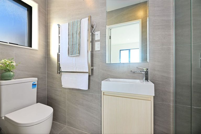 Photo of property in 3/50 Newington Road, Henderson, Auckland, 0612