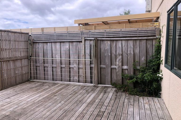 Photo of property in Casa Bella, 18/427 Albany Highway, Albany, Auckland, 0632