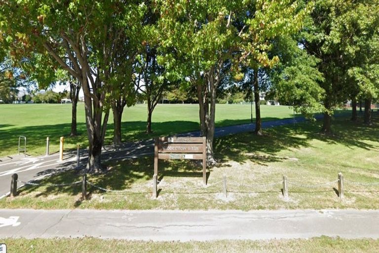 Photo of property in 6 Golden Elm Lane, Upper Riccarton, Christchurch, 8041