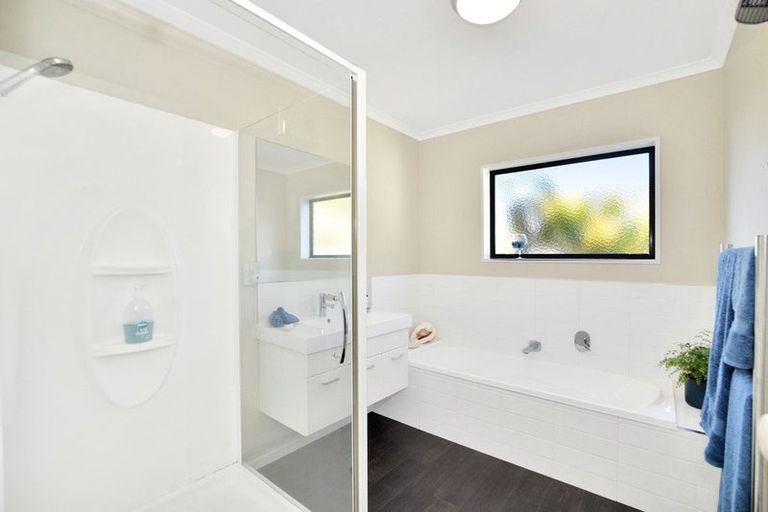 Photo of property in 34 Bayfair Drive, Mount Maunganui, 3116