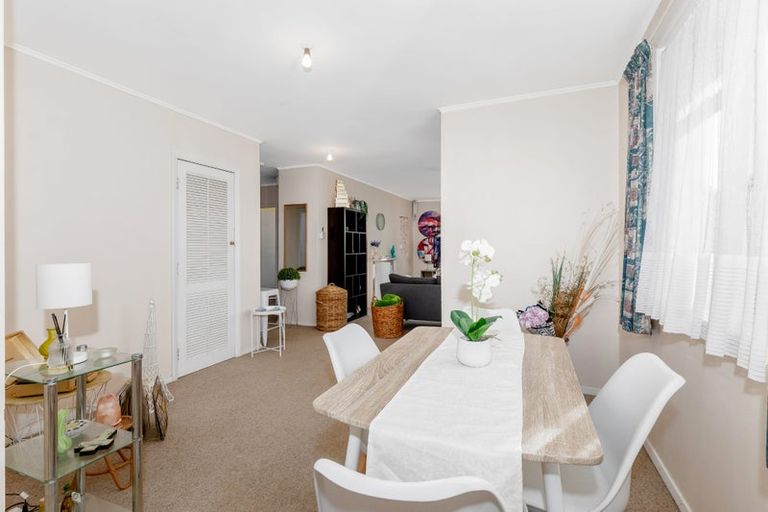 Photo of property in 10 Miranda Street, Cannons Creek, Porirua, 5024