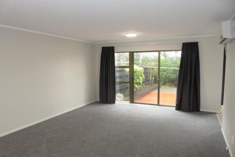 Photo of property in 10a Te Kiteroa Grove, Churton Park, Wellington, 6037