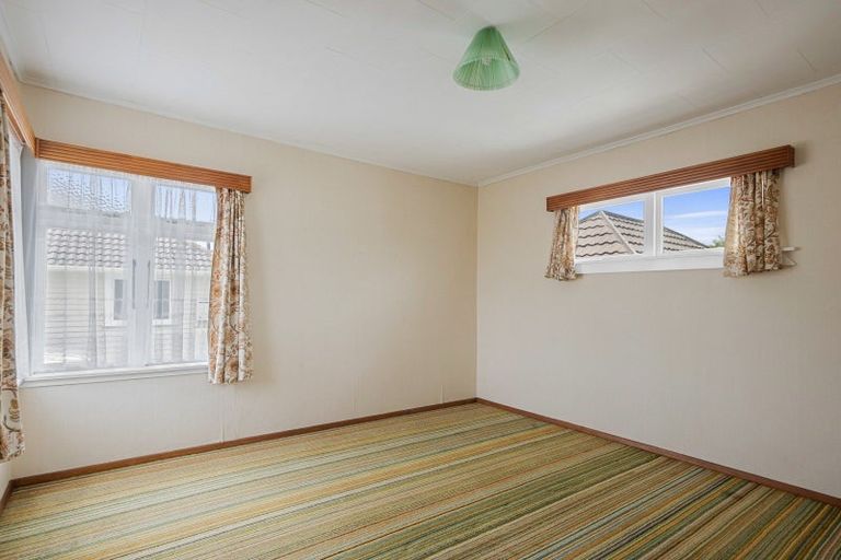 Photo of property in 26 George Street, Levin, 5510