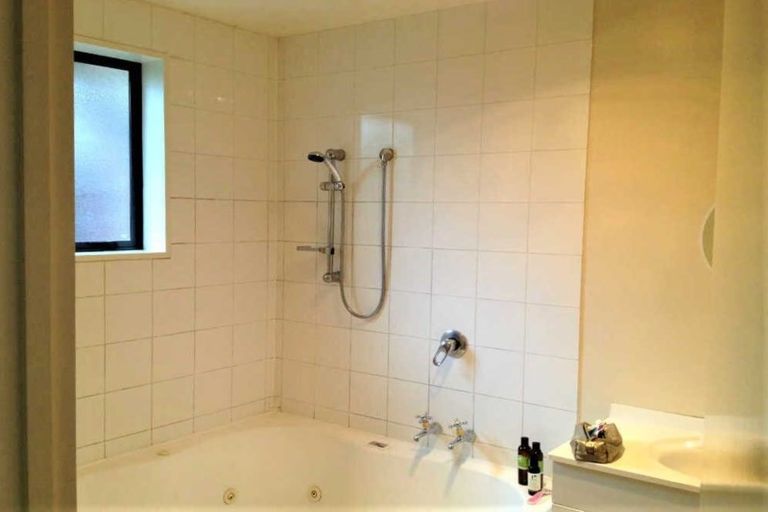 Photo of property in 45a Edgeware Road, St Albans, Christchurch, 8014