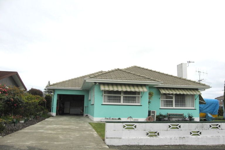 Photo of property in 3 Dryden Street, Stoke, Nelson, 7011