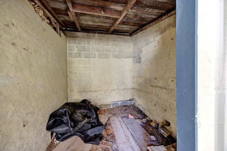 Photo of property in 87 Whitcombe Road, Opunake, 4616