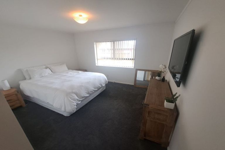 Photo of property in 1/64 Marne Road, Papakura, 2110