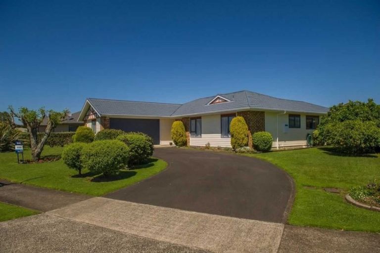 Photo of property in 11 Jacaranda Drive, Whitianga, 3510