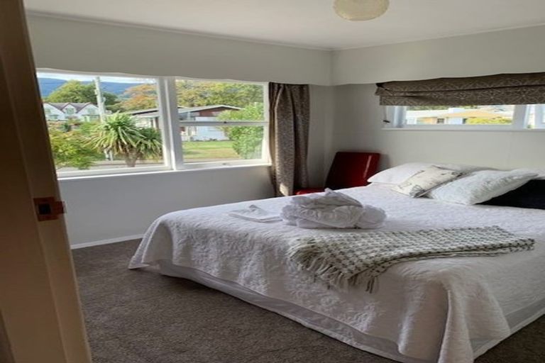 Photo of property in 27 Devon Street, Stoke, Nelson, 7011