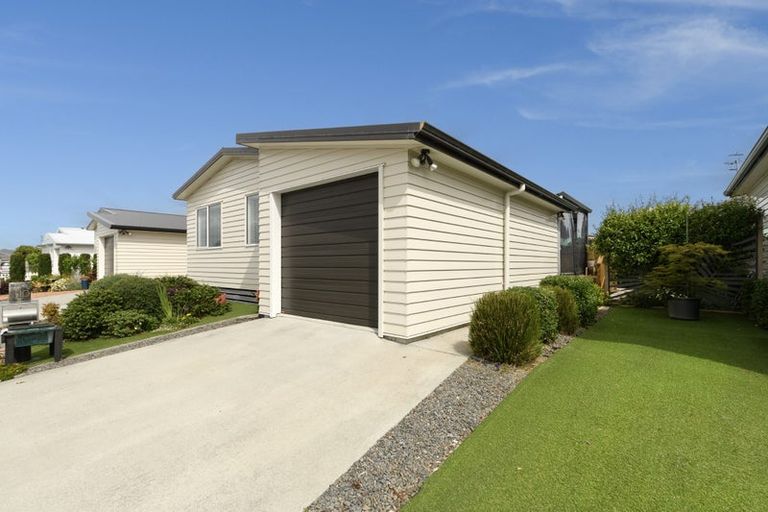 Photo of property in 110/11 Kamahi Crescent, Papamoa Beach, Papamoa, 3118