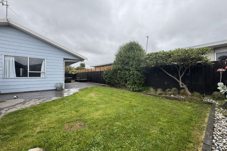 Photo of property in 68 Estuary Road, New Brighton, Christchurch, 8061