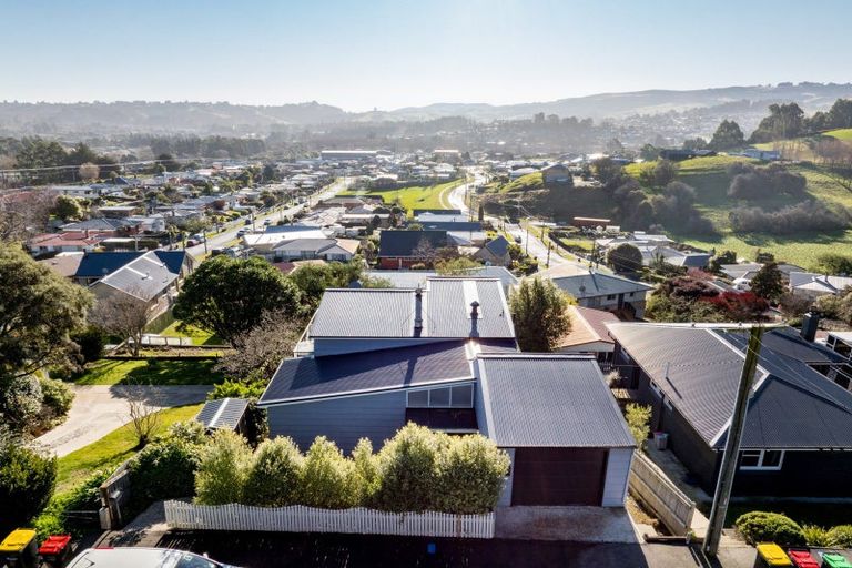 Photo of property in 10 Allen Road, Green Island, Dunedin, 9018