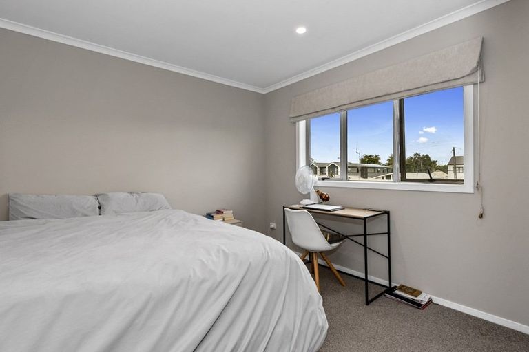 Photo of property in 144u2 Old Farm Road, Hamilton East, Hamilton, 3216