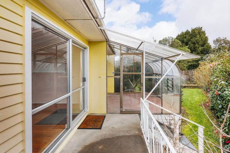 Photo of property in 18 Antrim Place, Hokowhitu, Palmerston North, 4410