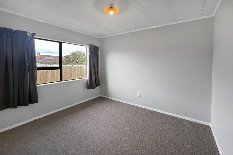 Photo of property in 420 Tremaine Avenue, Takaro, Palmerston North, 4412