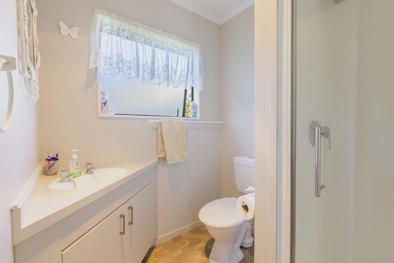 Photo of property in 18 Hatuma Road, Waipukurau, 4200