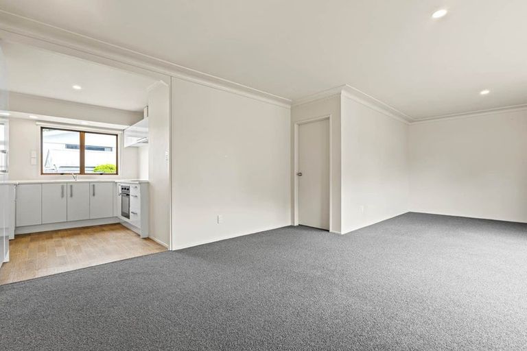 Photo of property in 1/31 Ashdown Place, Pahurehure, Papakura, 2113